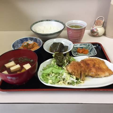 日替わり定食　カレー風味グリルチキン