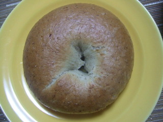 全粒粉ベーグル