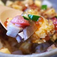 海鮮ばらちらし丼