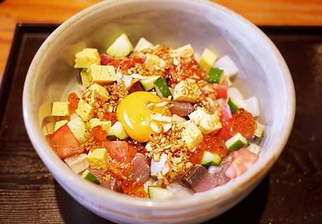 海鮮ばらちらし丼