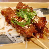 ホルモン串焼き