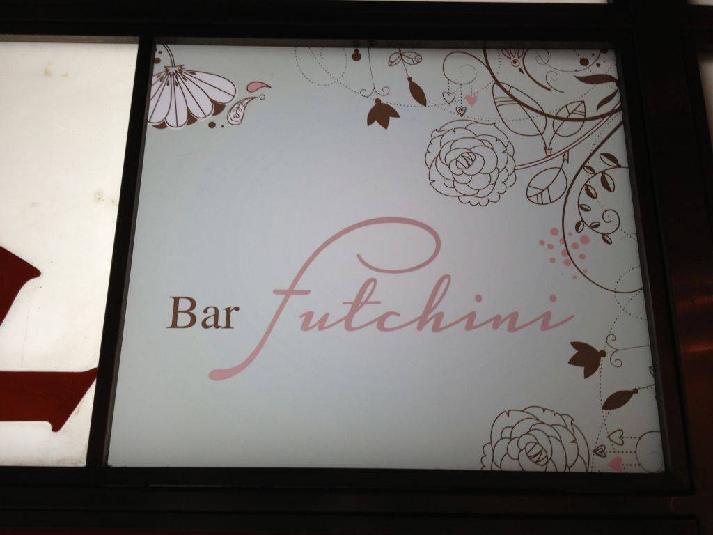 Bar futchini