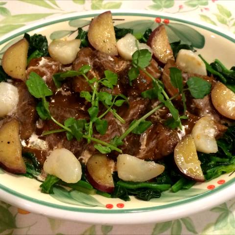 牛頬肉の煮込み