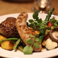 シェフのおすすめ本日のお肉料理 (ソーセー…