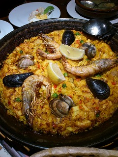 魚貝のパエリア