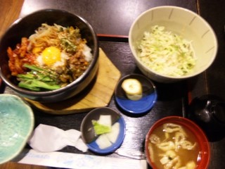 石焼ビビンバ定食
