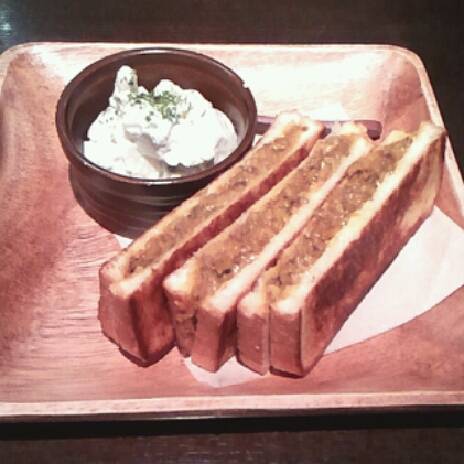 自家製キーマカレーサンド