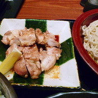 鶏もも焼き＋ご飯と十割そばセット