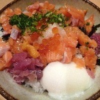 海鮮丼