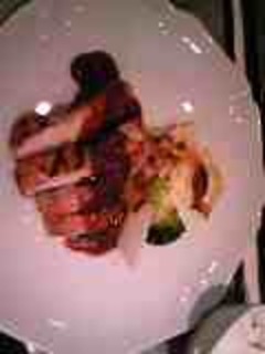 グリルチキン　焦がし玉葱ソース