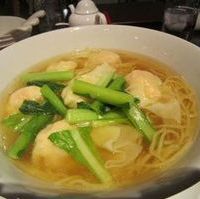 プリプリ海老ワンタン麺