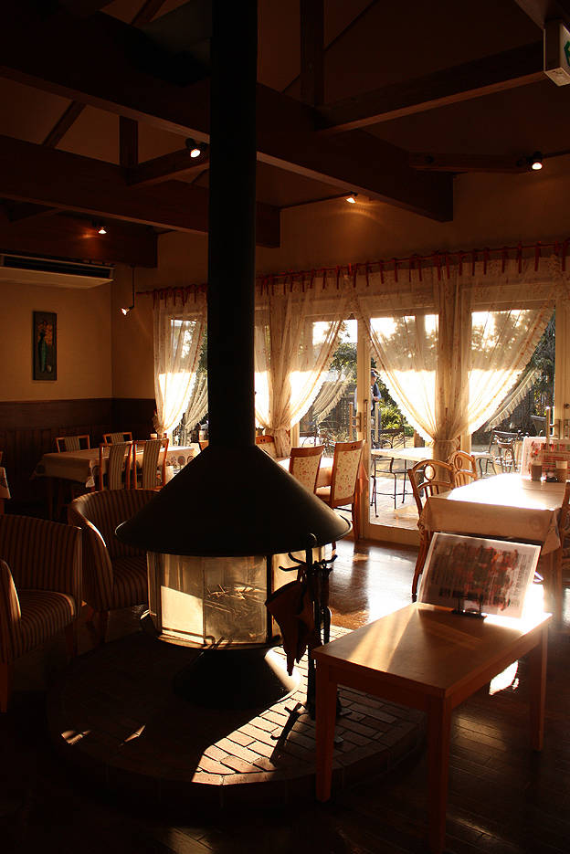 自然派レストラン 茶屋亜希子 藤沢店