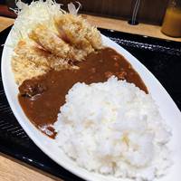 厚切りカツカレー