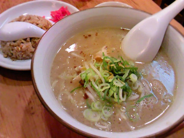 半ちゃんらーめん