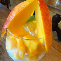 宮古島産完熟マンゴーパフェ
