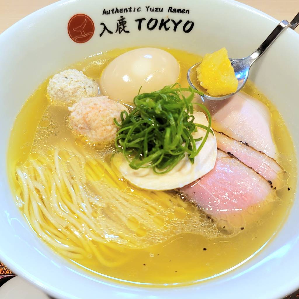 柚子塩らぁ麺　特製トッピング