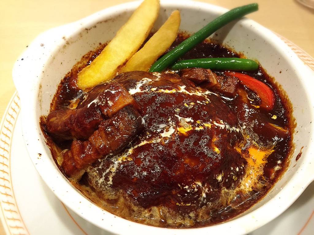 ビーフシチューチーズインハンバーグ