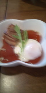 ラフテーの温玉添え