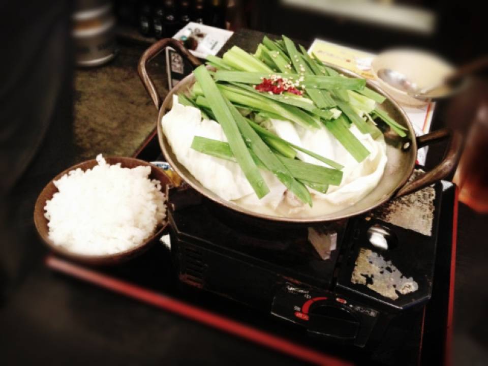 ランチ　５食限定　特製「もつ鍋」定食　８８０円