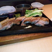 筑波鶏の鉄板ステーキ