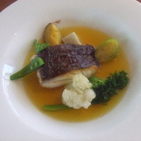 お魚またはお肉を主菜としたランチ　