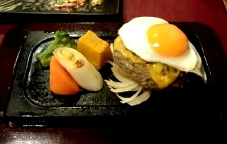 大人のハンバーグ