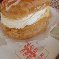 シュークリーム
