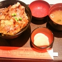 豚丼