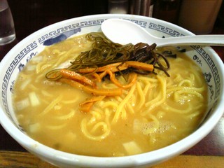 豚骨ラーメン