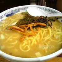 豚骨ラーメン