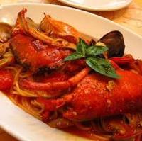 活オマール海老と渡り蟹のスパゲッティ