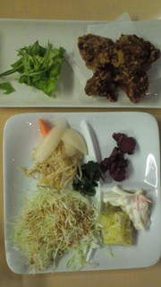 鶏の唐揚げ定食