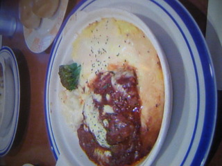 ハンバーグオムライスグラタン