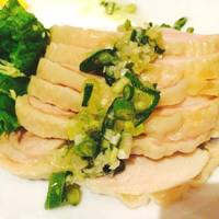 蒸し鶏のネギ風味