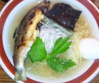 鮎ラーメン
