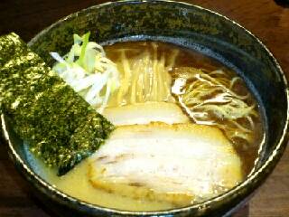 豚骨マー油らーめん