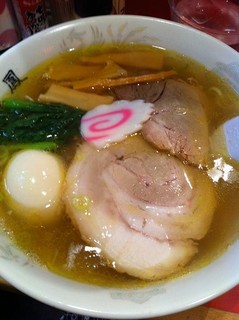 黄金塩ラーメン