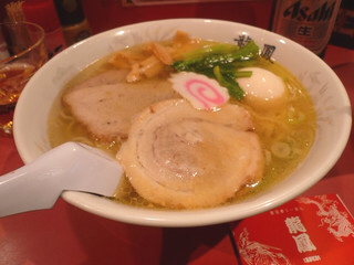 黄金の塩ラーメン