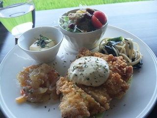 鶏南蛮のタルタルソースプレート