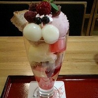 春こいしパフェ