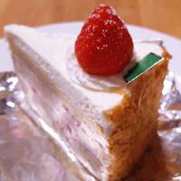 苺と和三盆のショートケーキ