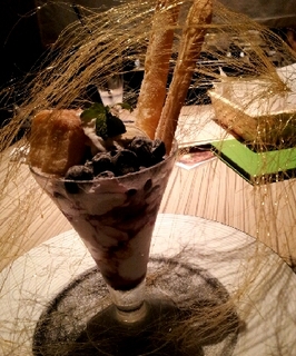 ブルーベリーとヨーグルトのパフェ