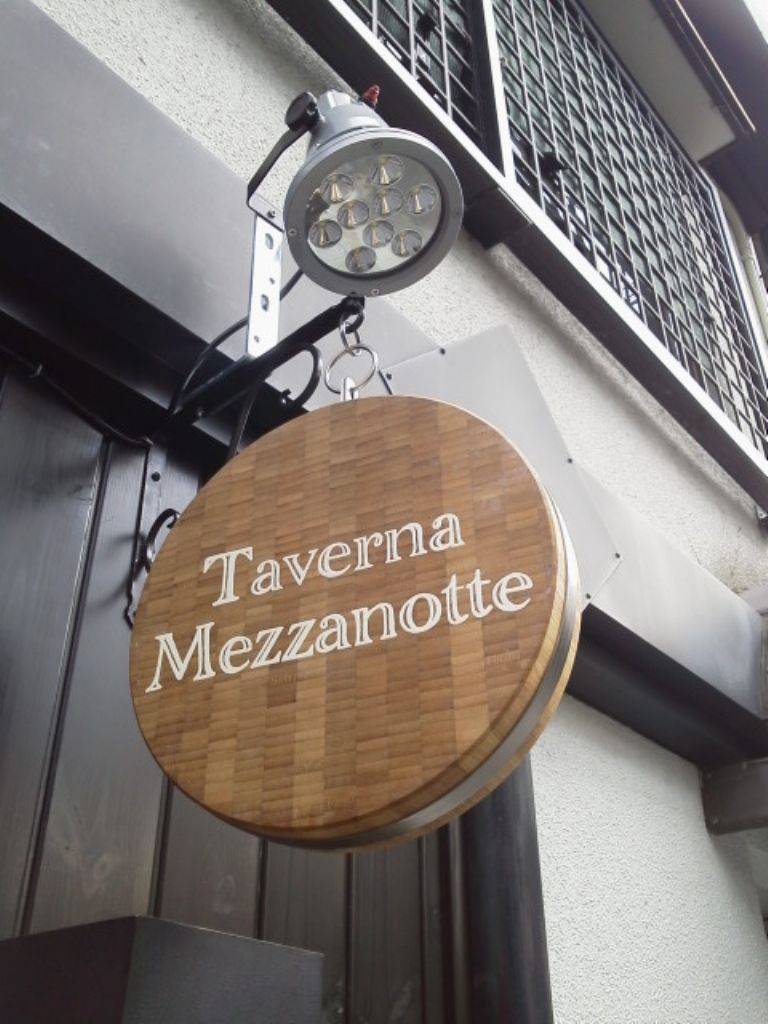 Taverna Mezzanotte