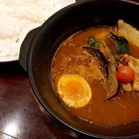豚の角煮温野菜のスープカレー