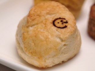 バニラスコーン