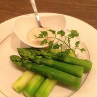 一品一品丁寧な作りの料理!ホホ肉柔らかくて最高でした。