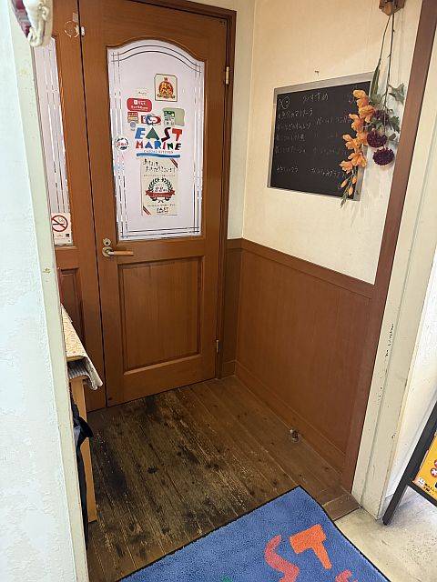 カジュアルキッチン イースト・マリン