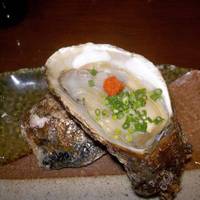 新鮮な天然生牡蠣・刺身１０点盛り