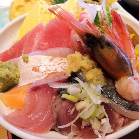 海鮮丼