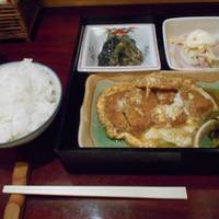日替わり定食　この日はかつとじの定食でし…
